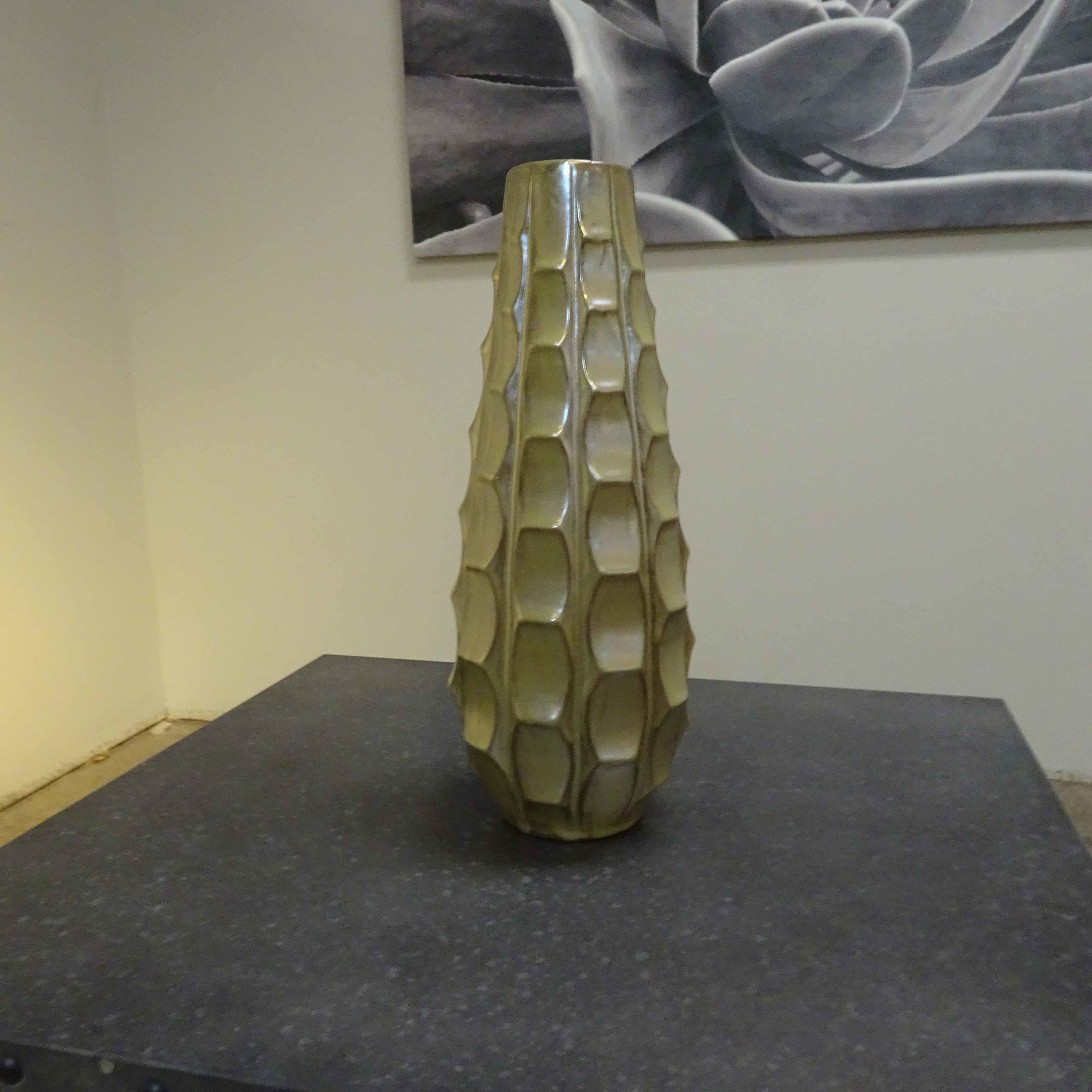 Vase: item number 1h4p5c