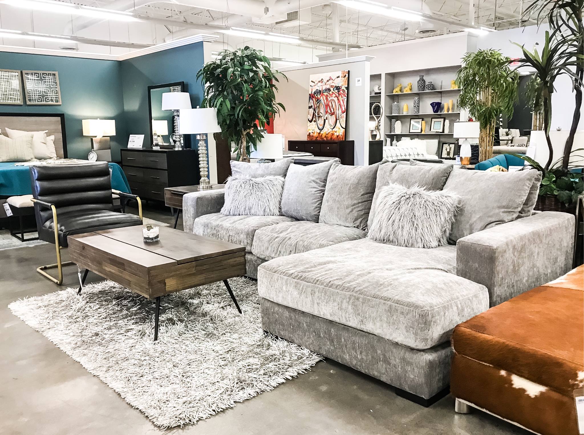 Ultra Plush Sectional: item number 1hduu8